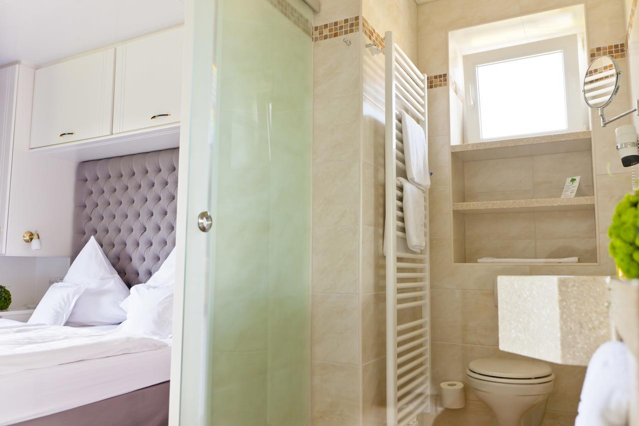 Strauers Hotel Am See Bosau المظهر الخارجي الصورة
